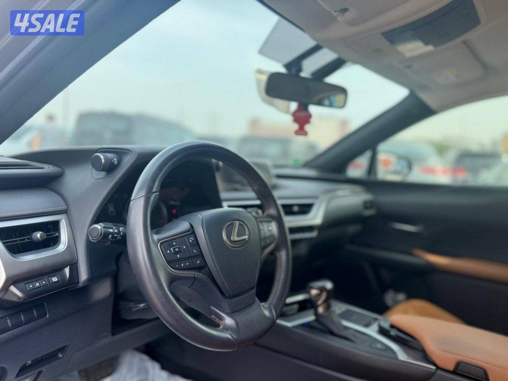 لكزس UX 2021 صبغ وكاله3