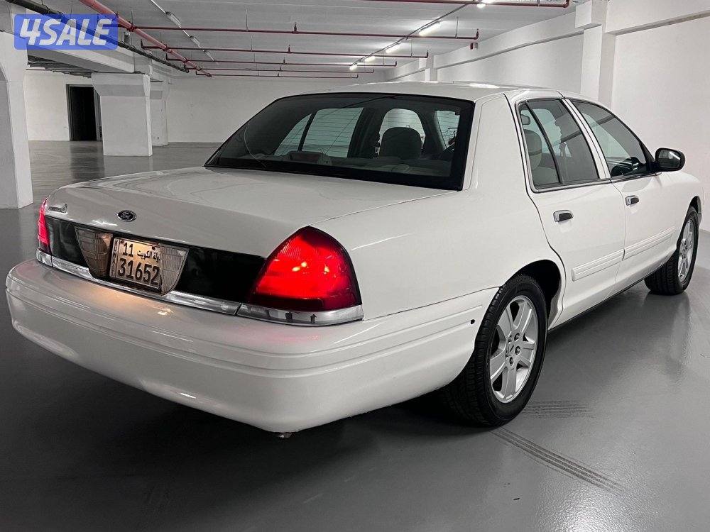 للبيع فورد فكتوريا2