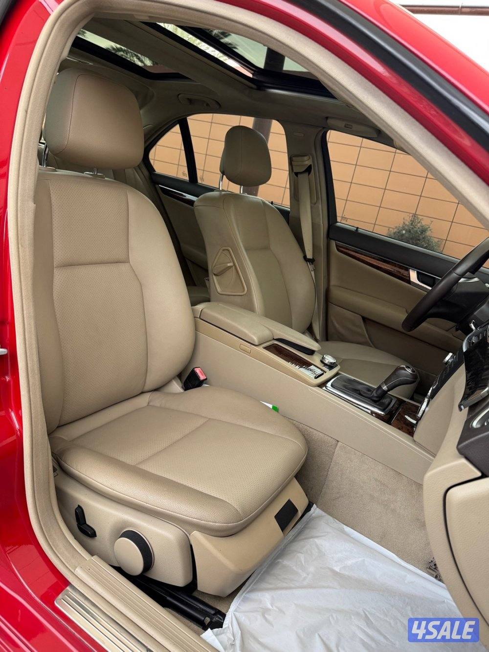 مرسيدس c200 بانوراما7