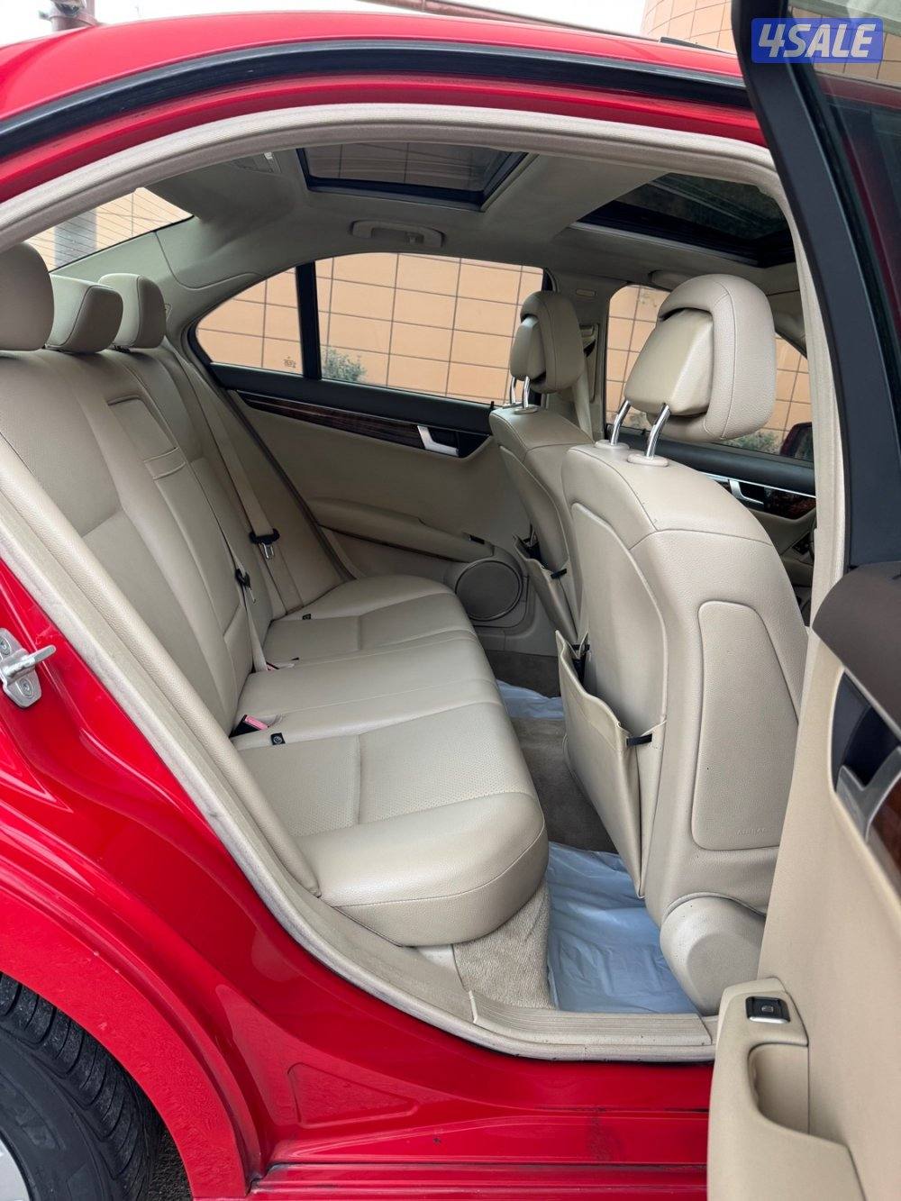 مرسيدس c200 بانوراما8