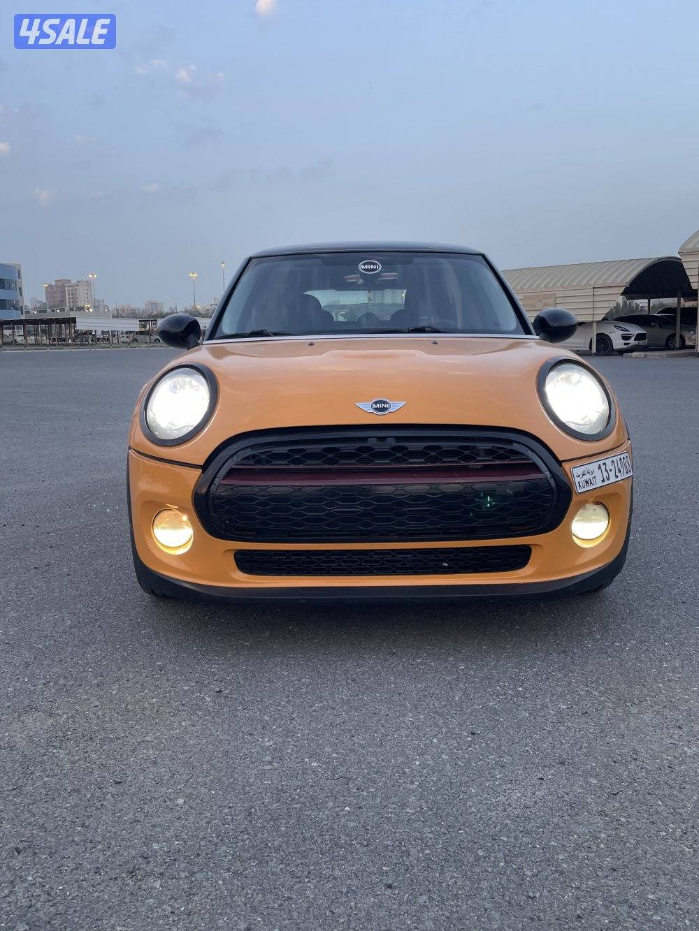 بيعه سريعه 2016 بحالة ممتازة داخلية نظيفه اكسسوارات داخلية 🇬🇧1