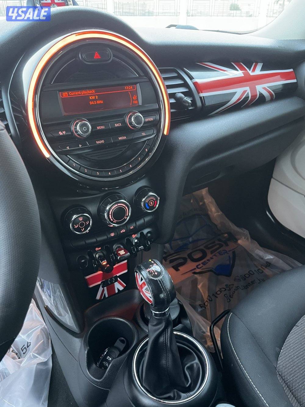 بيعه سريعه 2016 بحالة ممتازة داخلية نظيفه اكسسوارات داخلية 🇬🇧4