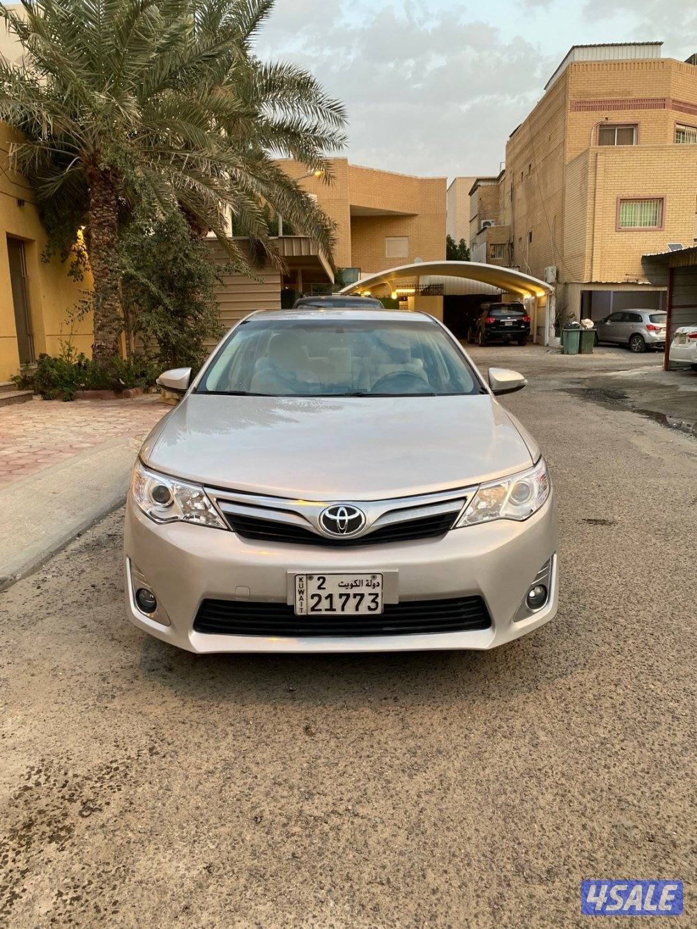 للبيع كامري 2014 GLX2