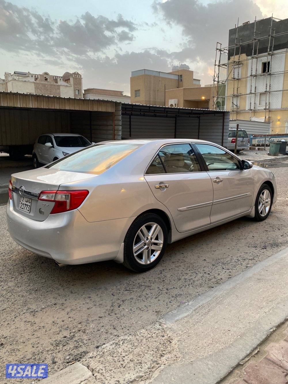 للبيع كامري 2014 GLX3