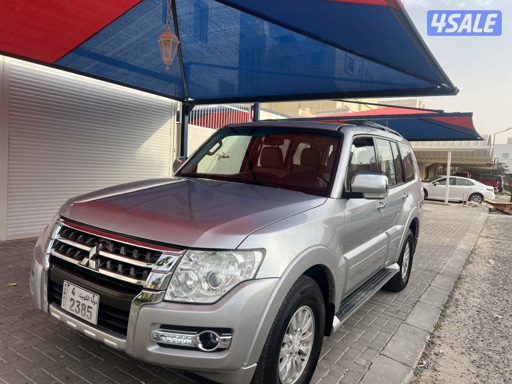 للبيع باجيرو 2015 صبغ الوكالة0