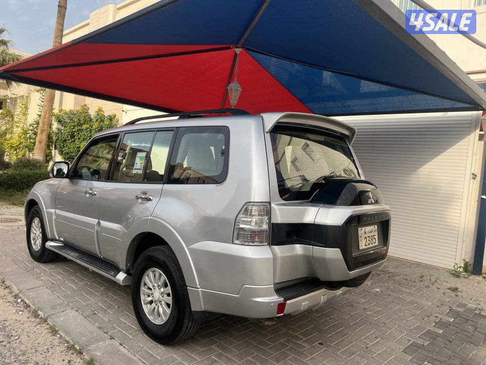 للبيع باجيرو 2015 صبغ الوكالة2