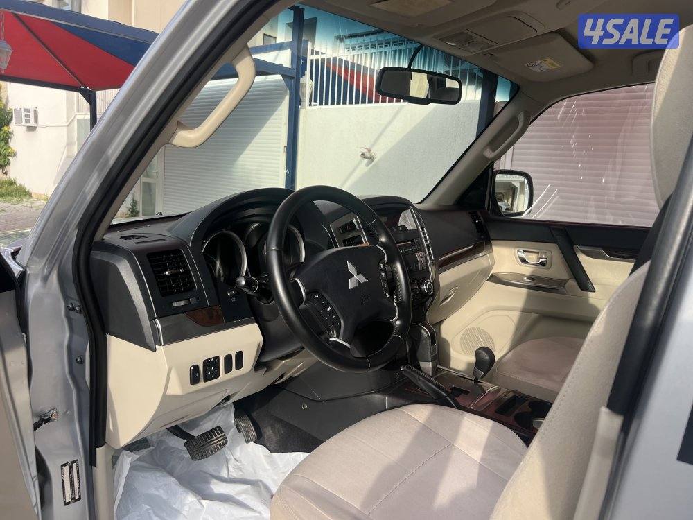 للبيع باجيرو 2015 صبغ الوكالة11