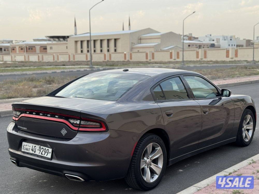 للبيع شارجر 20153