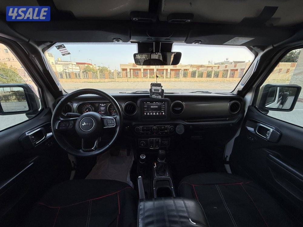 للبيع جيب رانجلر سبورت5