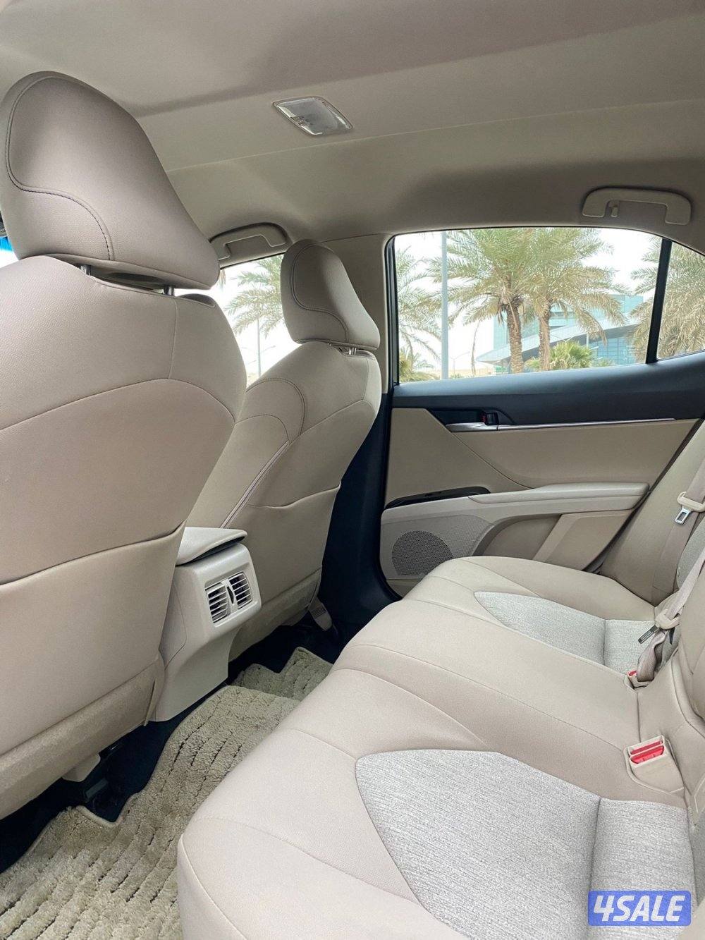 للبيع كامري 2021 ماشي 117 الف الساير9