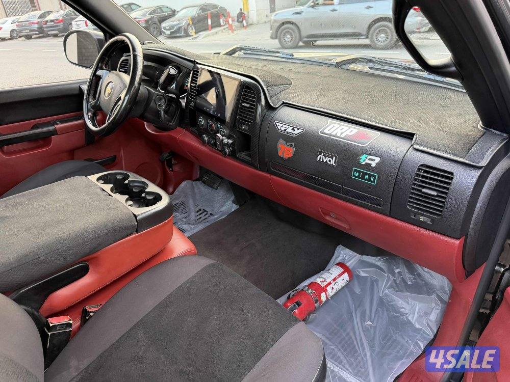 سلفرادو LT موديل 2011 بحاله ممتازه3