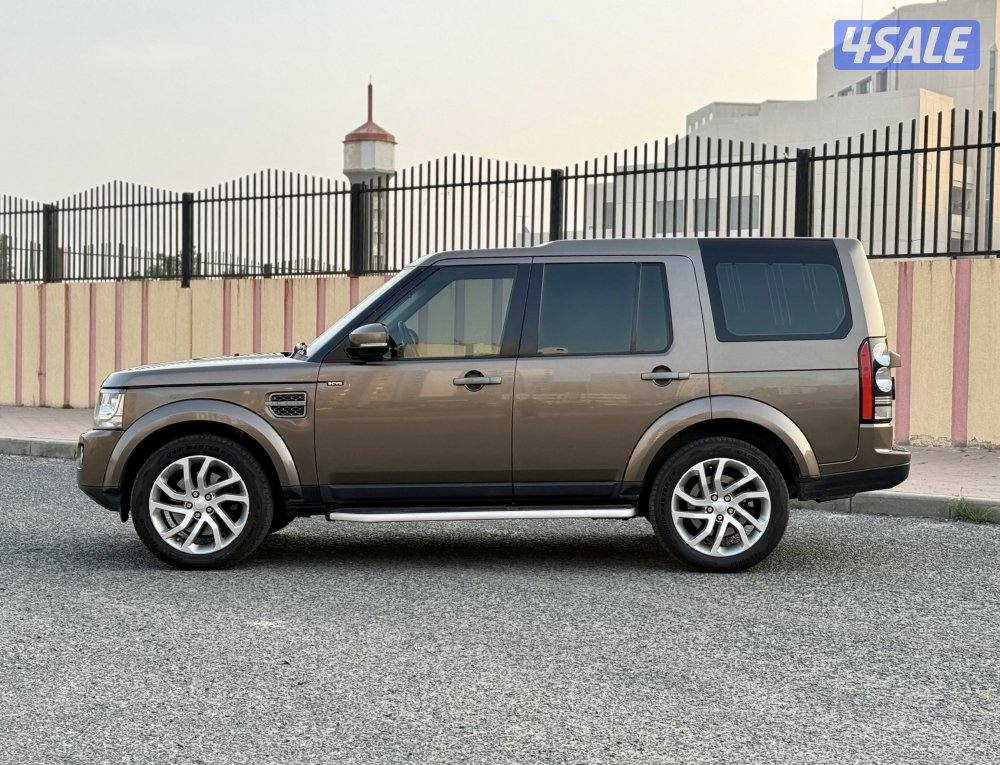 للبيع لاند روفر LR4 موديل 2014 فل أوبشن - V62