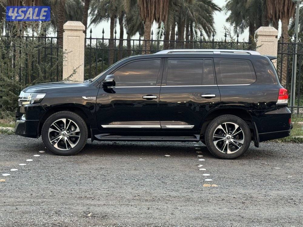 للبيع لاند كروزر 2021 قراند تورنق2