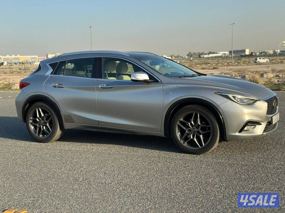 للبيع انفينتي Q30 شرط الفحص نظيفه جدا 20172