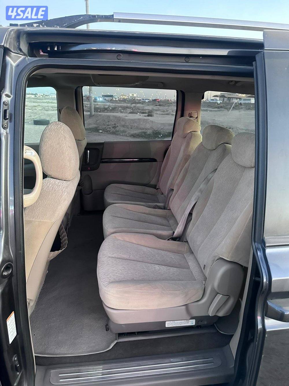 للبيع كيا كرنفال كاملة المواصفات فتحه موديل 20134