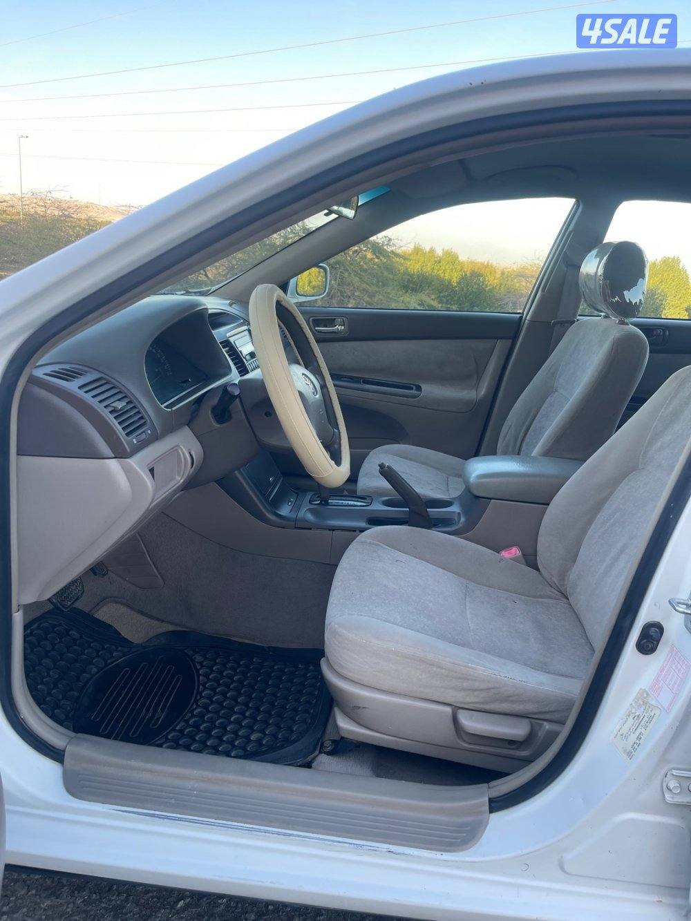 للبيع تيوتا كامري 20063