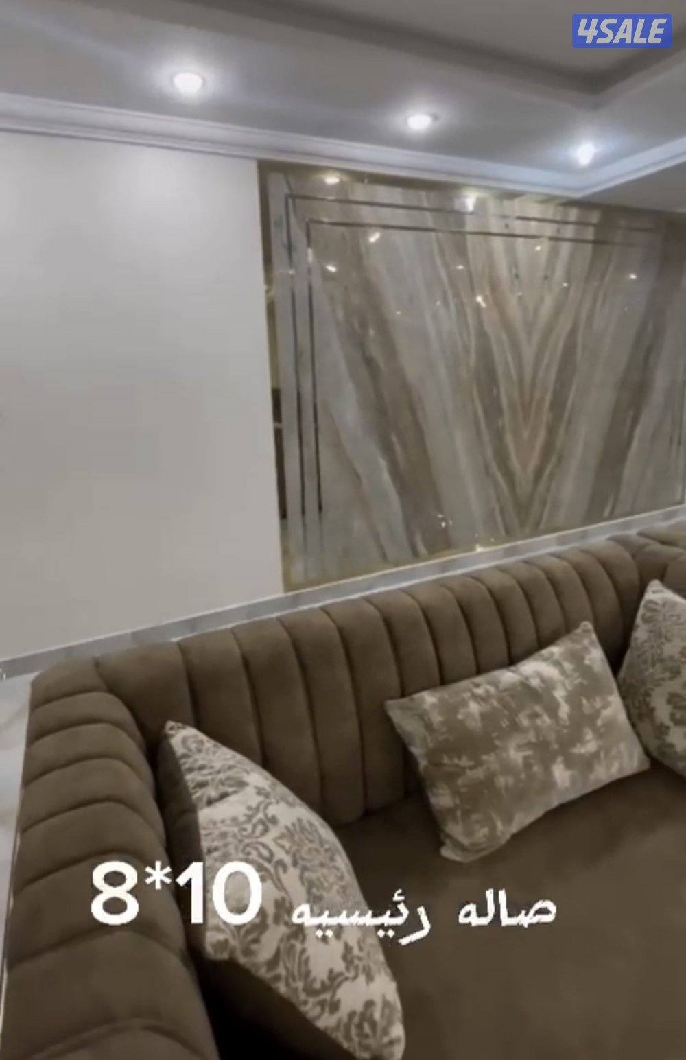 للبيع بيت النعيم دورين ونصف راس زاوية4