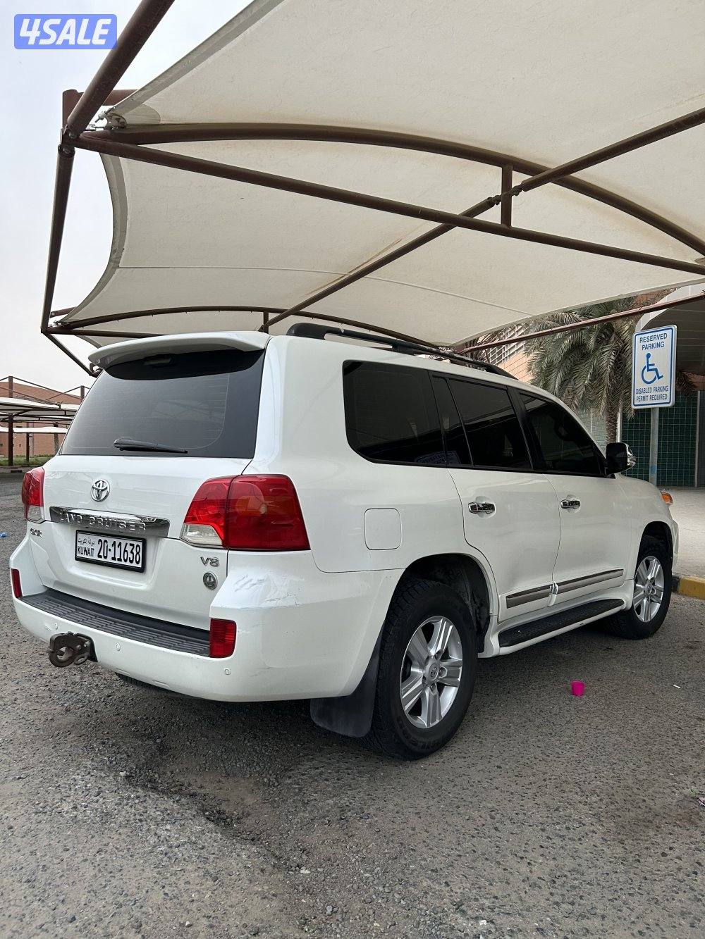 للبيع لاندكروزر 2012 جي اكس ار 8 سلندر7