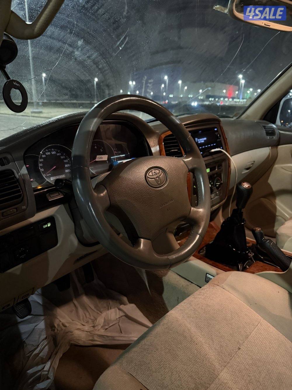 للبيع لاند كروزر 20031