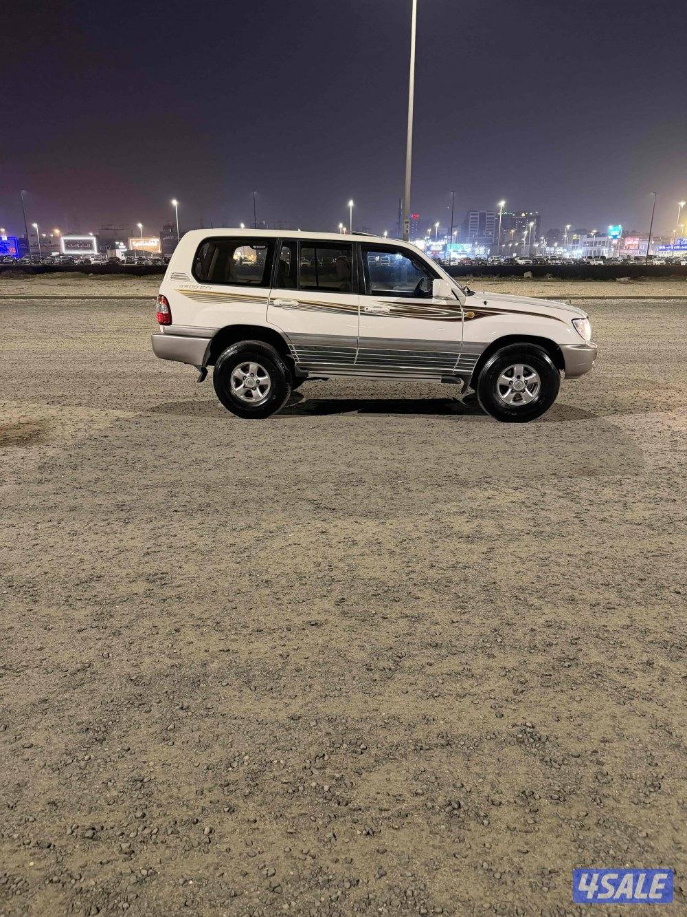 للبيع لاند كروزر 20032