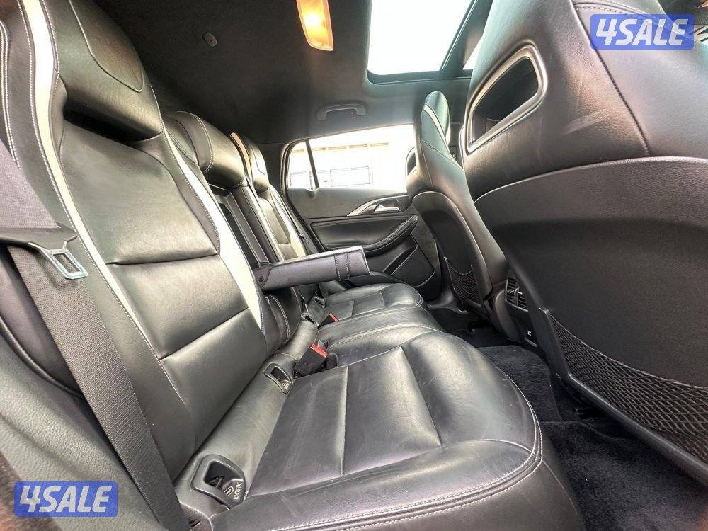 انفينيتي Q30 فئة السبورت / 20179