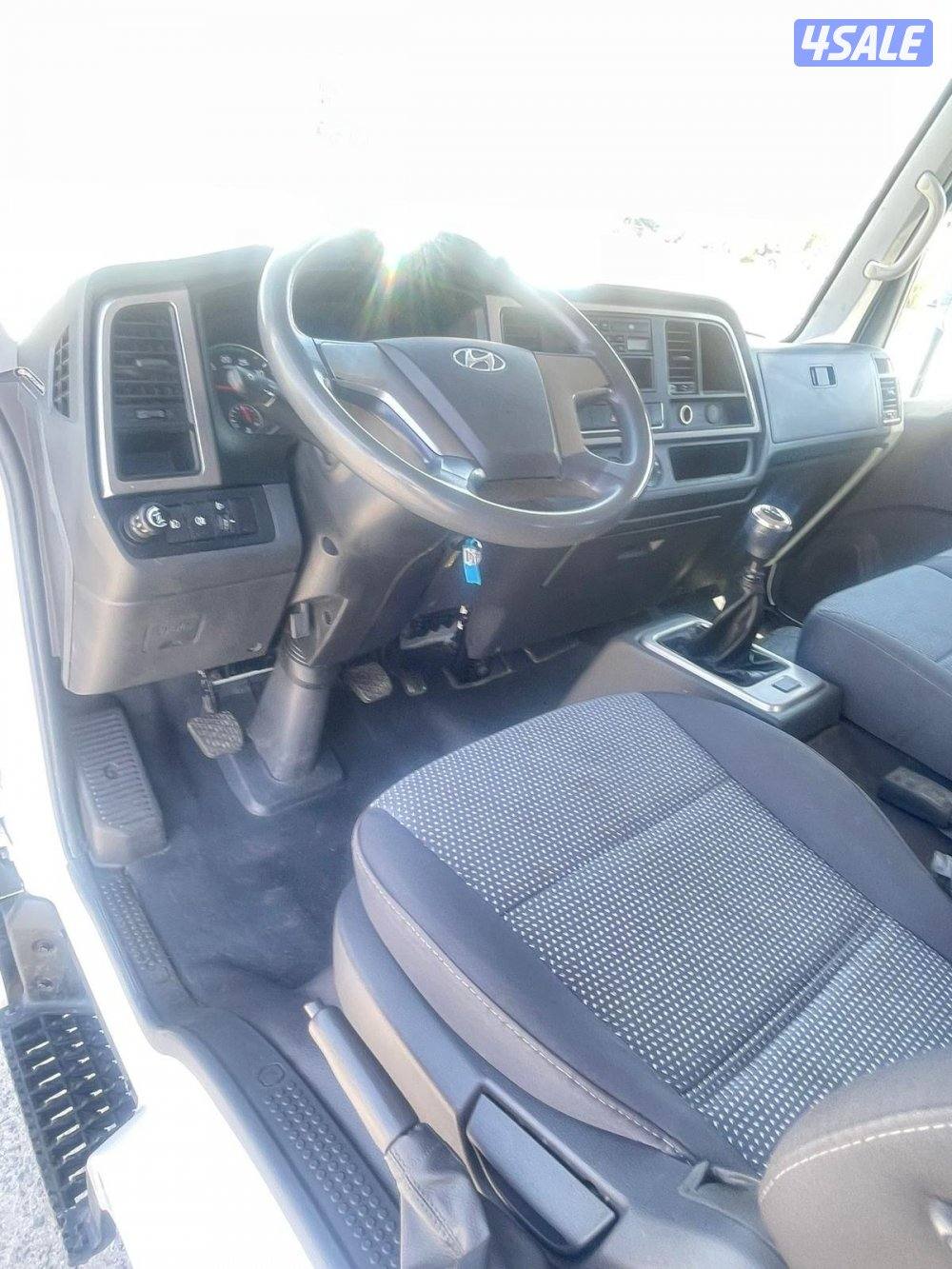 هاف لوري هيونداي موديل 2020 بحاله الوكاله7