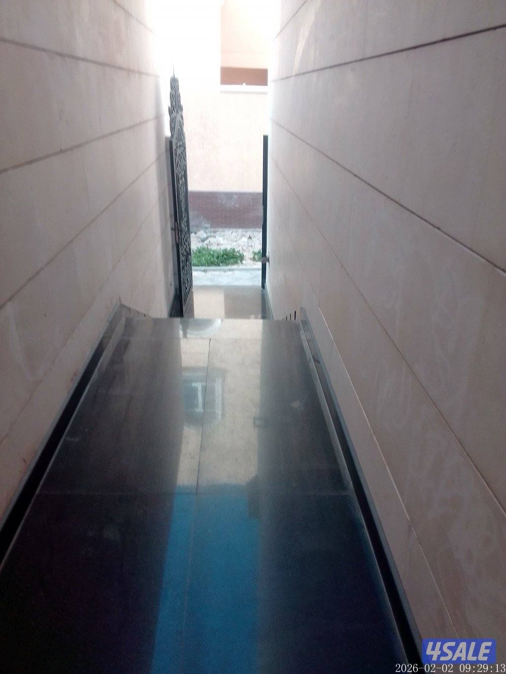 للإيجار شقة راقية ( الصديق )0