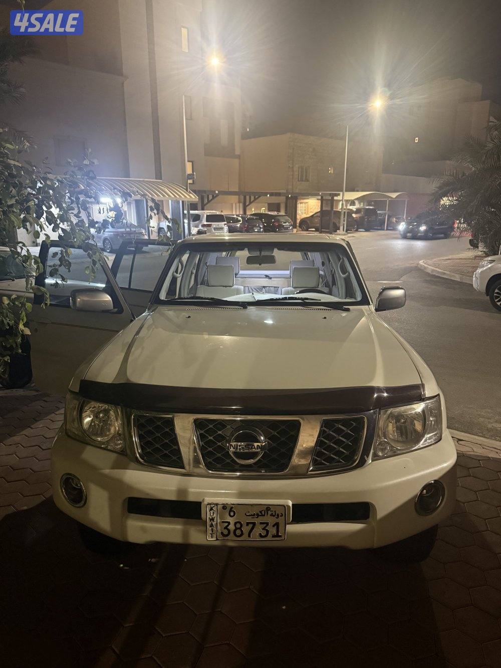 للبيع سفاري ٢٠٠٥5