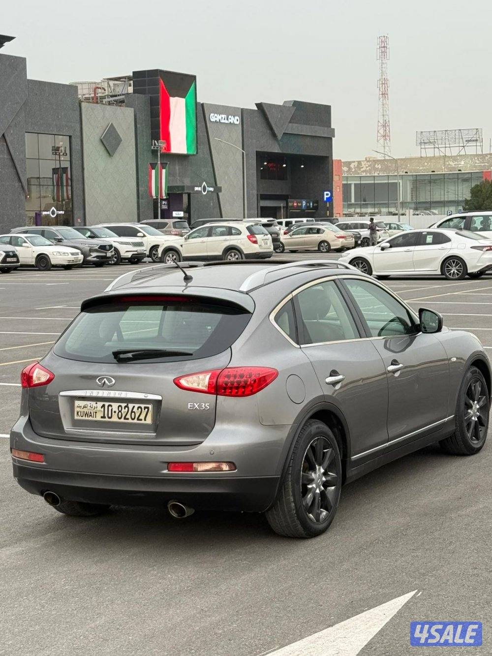 انفينيتي EX352