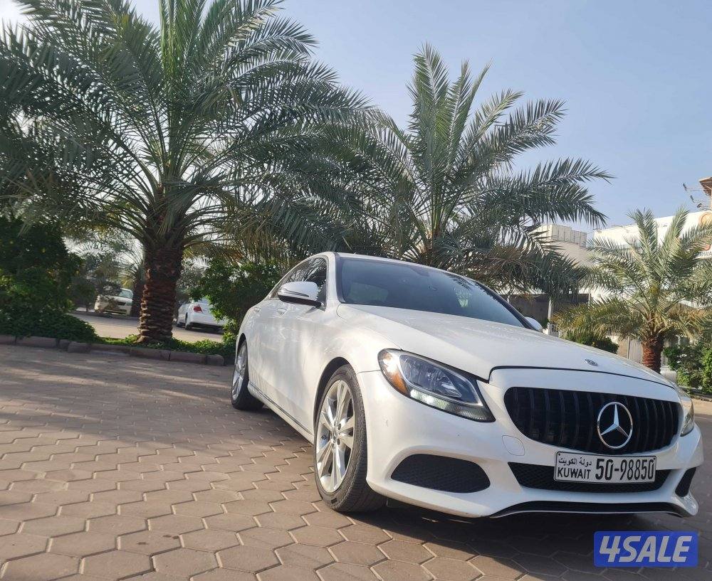 مرسيدس C300 موديل 2018 شرط الفحص بأى مكان3