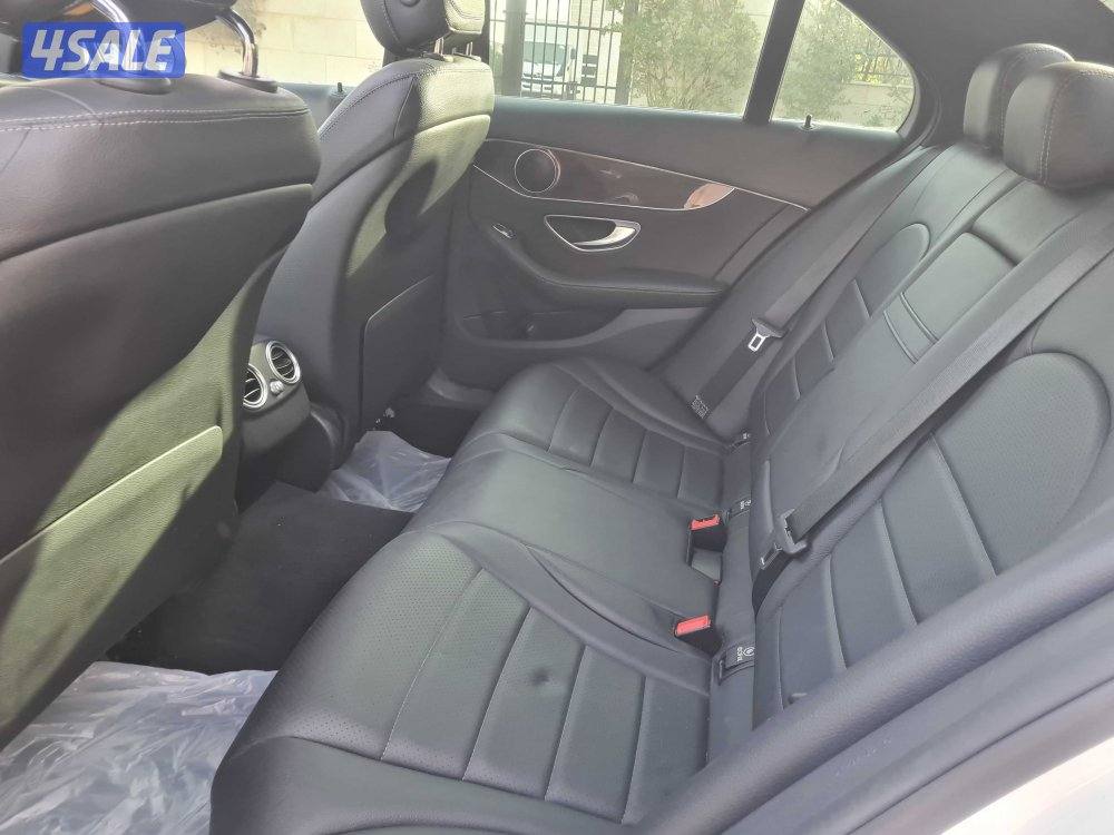 مرسيدس C300 موديل 2018 شرط الفحص بأى مكان5