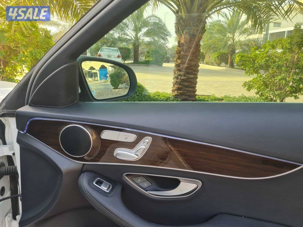 مرسيدس C300 موديل 2018 شرط الفحص بأى مكان9