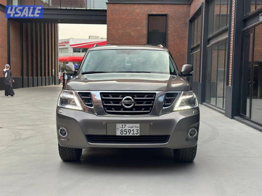 للبيع نيسان باترول موديل ٢٠١٩  عداد ١٧٠ الف سيرفيس وكالة وارد الوكالة15