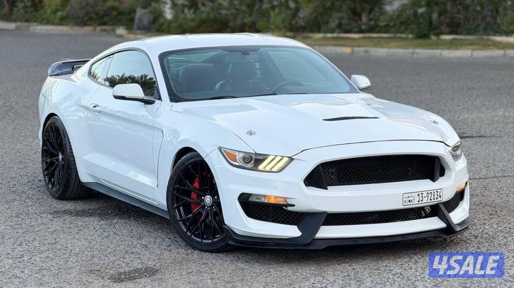 فورد موستنج // 2015 // بريميوم //9