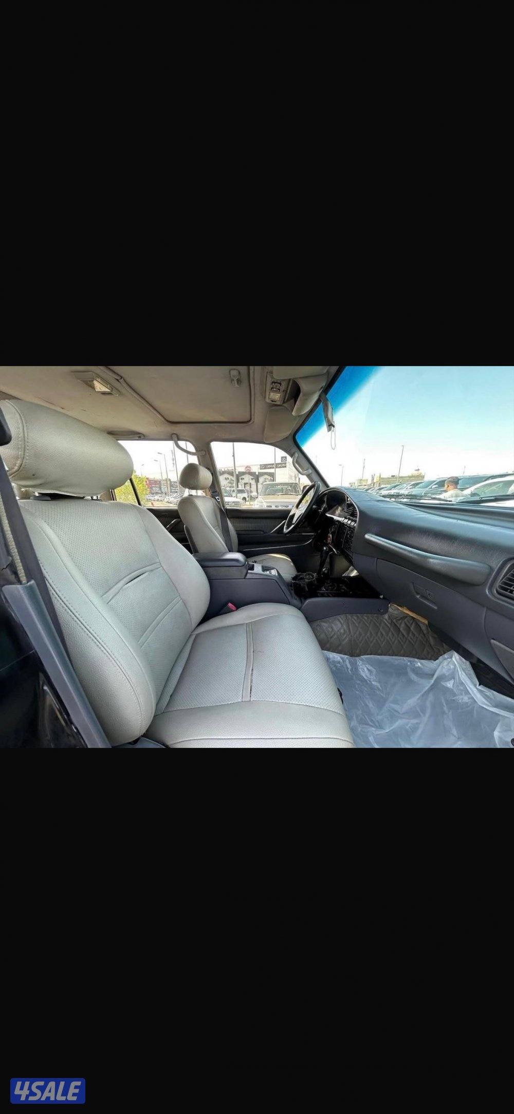 لاندكروزر موديل 19930