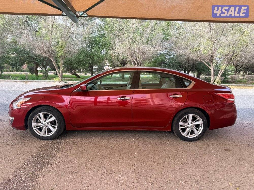 للبيع نيسان التيما 20133