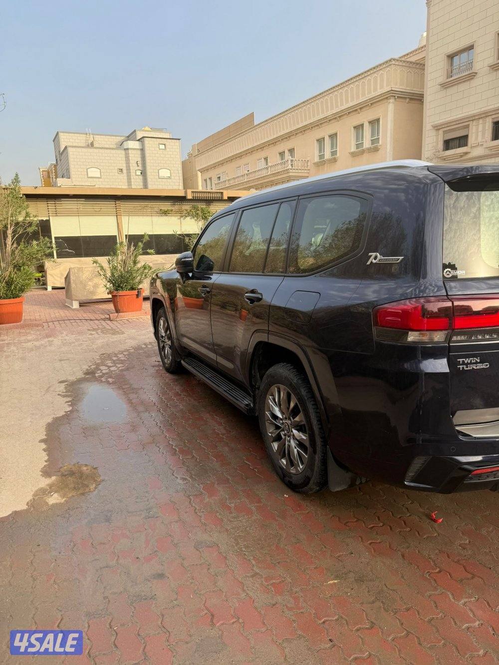 للبيع لاند كروزر 20223