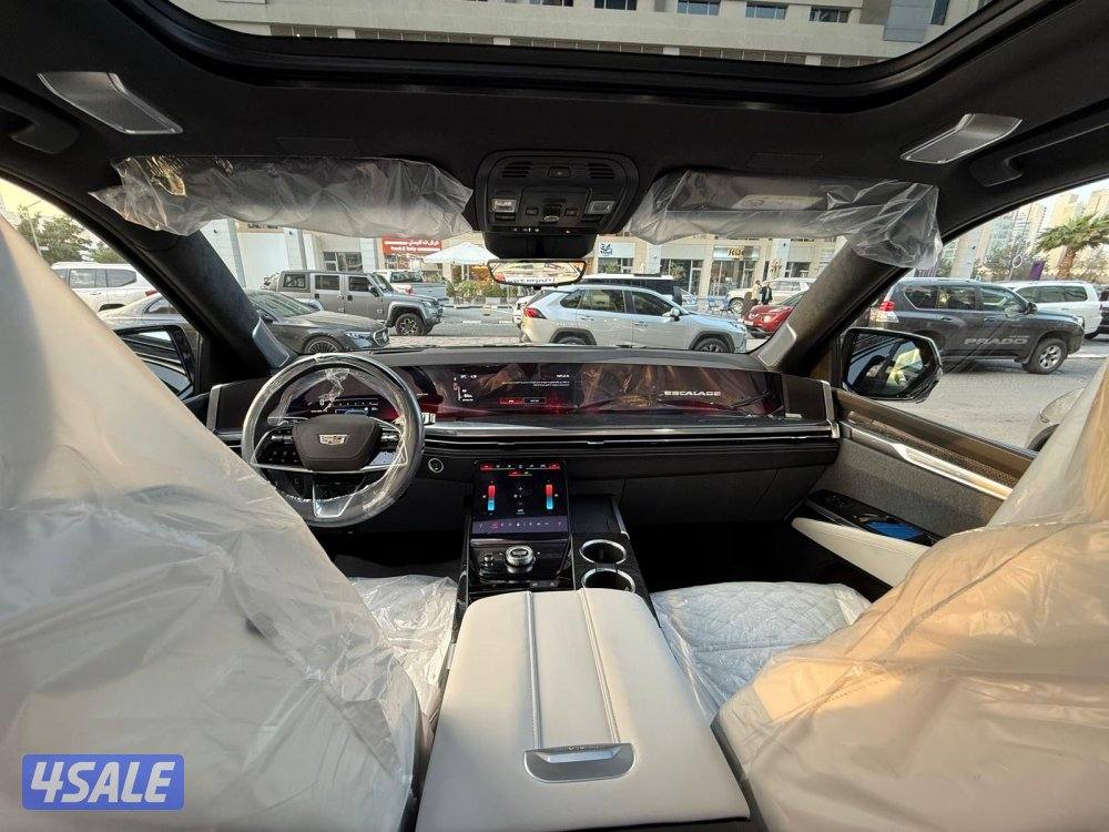اسكاليد V موديل 2025_اصفااار_وارد الغانم كفاله وسيرفس بالوكاله3
