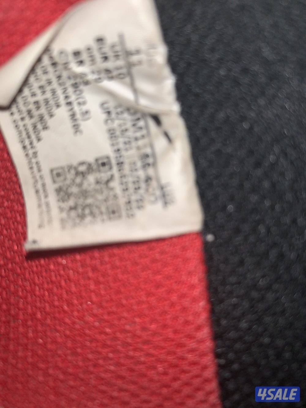 جوتي اديداس مقاس ٤٥ ونايك بالون الأحمر ٤٥ مستعملين وبجوده جيده0