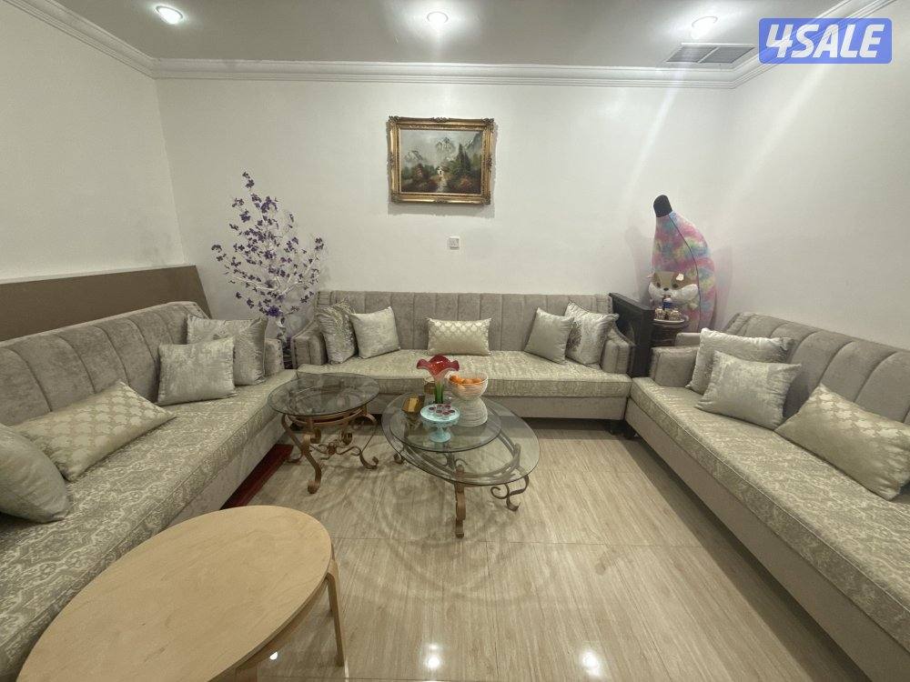 كنب ثلاث قطع مستعمل باحسن حال3