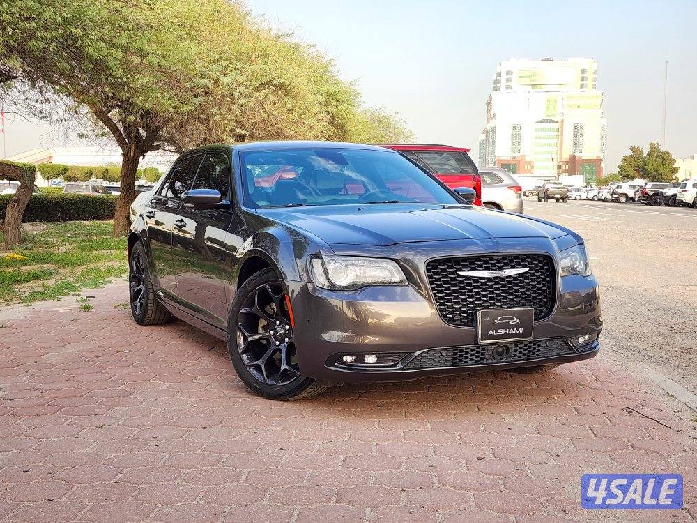 للبيع كرايلسر 300S عداد 108 ألف موديل 2021البدي قطعة شرط الفحص بالكامل0