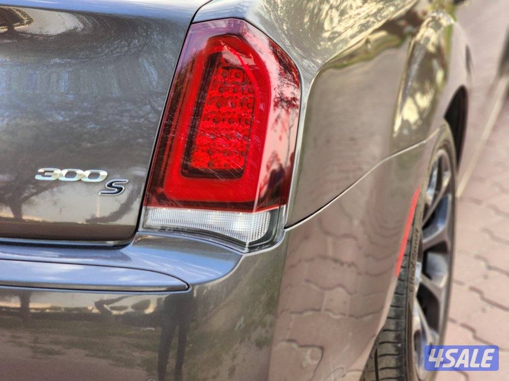 للبيع كرايلسر 300S عداد 108 ألف موديل 2021البدي قطعة شرط الفحص بالكامل15