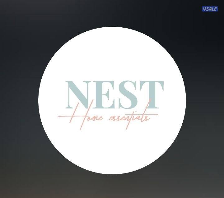 Professional Female Customer service0