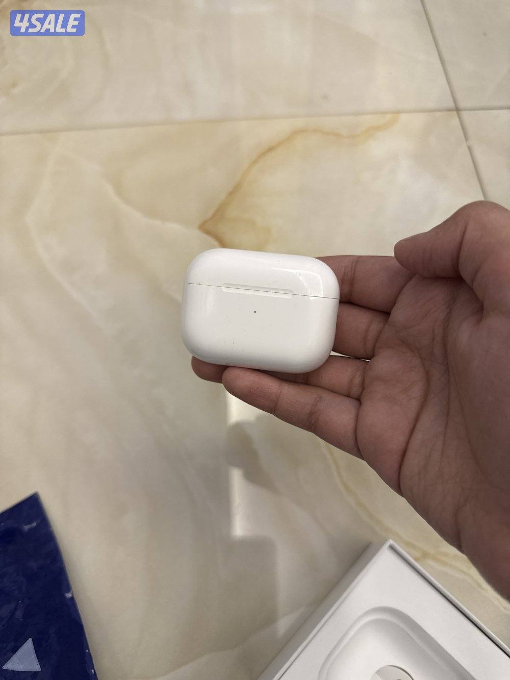 سماعات اير بودز برو 2 استعمال خفيف مدة شهرين الفرده اليمين ضايعه0