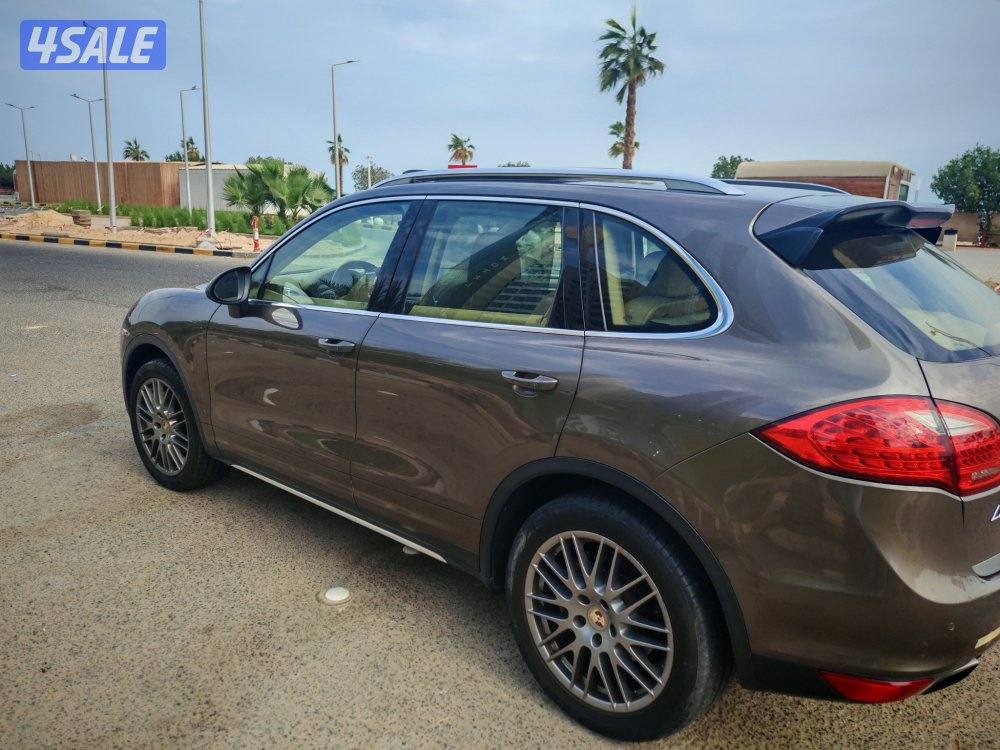 كايين S بورش 20136