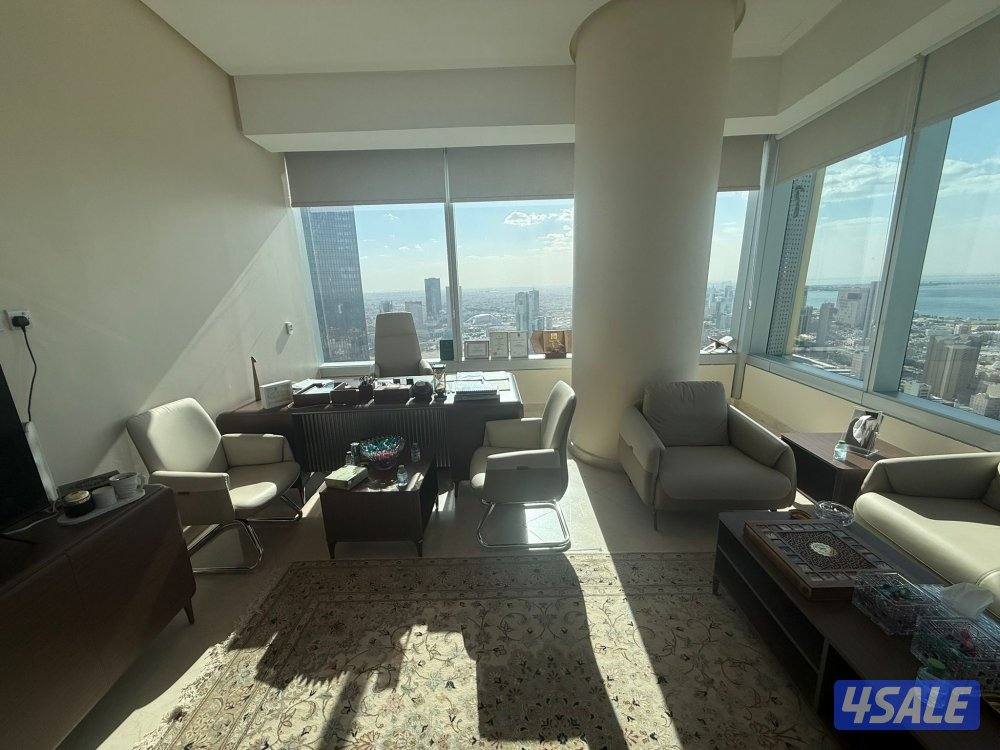 للايجار مكتب ١٨٠ متر فى اكشخ برج بالديره برج كيبكو8