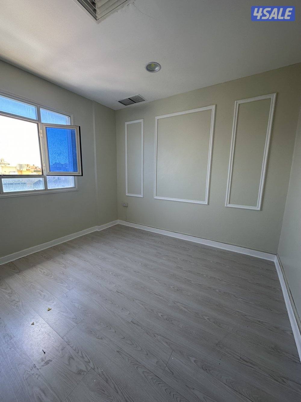 تركيب 👈🏻أرضيات باركيه خشب وبلاستيك ورق جدران 2026 ✔️أداره بوجاد 📞6