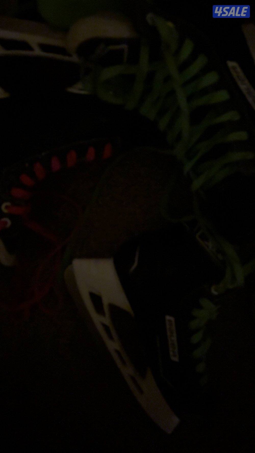 هوكي 3للبيع مقاس38 و40و43 يداد استعمال مره وحده2