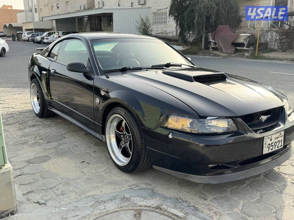 للبيع موستنق ٢٠٠١5