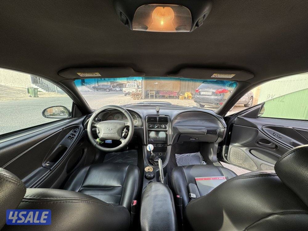 للبيع موستنق ٢٠٠١6